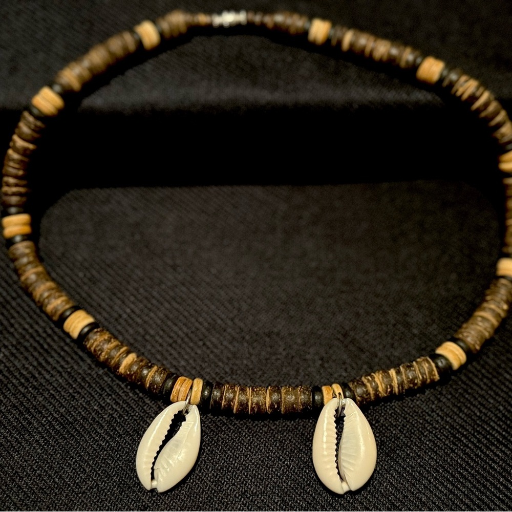 Brown and Cream Shell Beaded Necklace